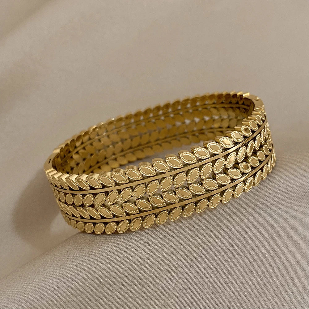 Bracelete gregoriano banhado em ouro 18k