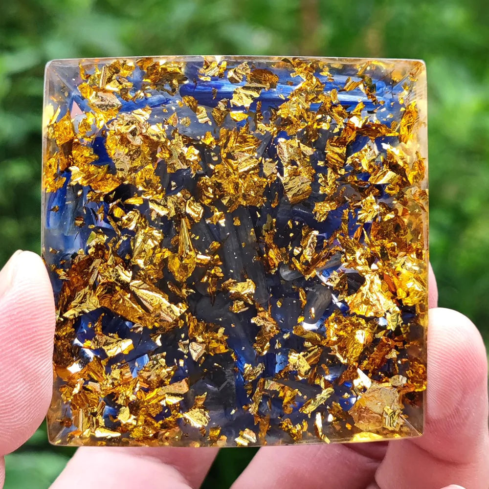 Orgonite das Pedras Naturais Lápis Lazuli e Ametista